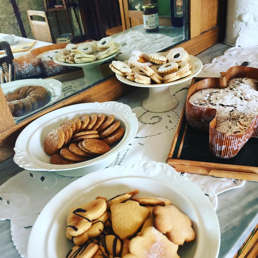 Palazzo De Fabritiis Bed & Breakfast Rosciano  Екстериор снимка